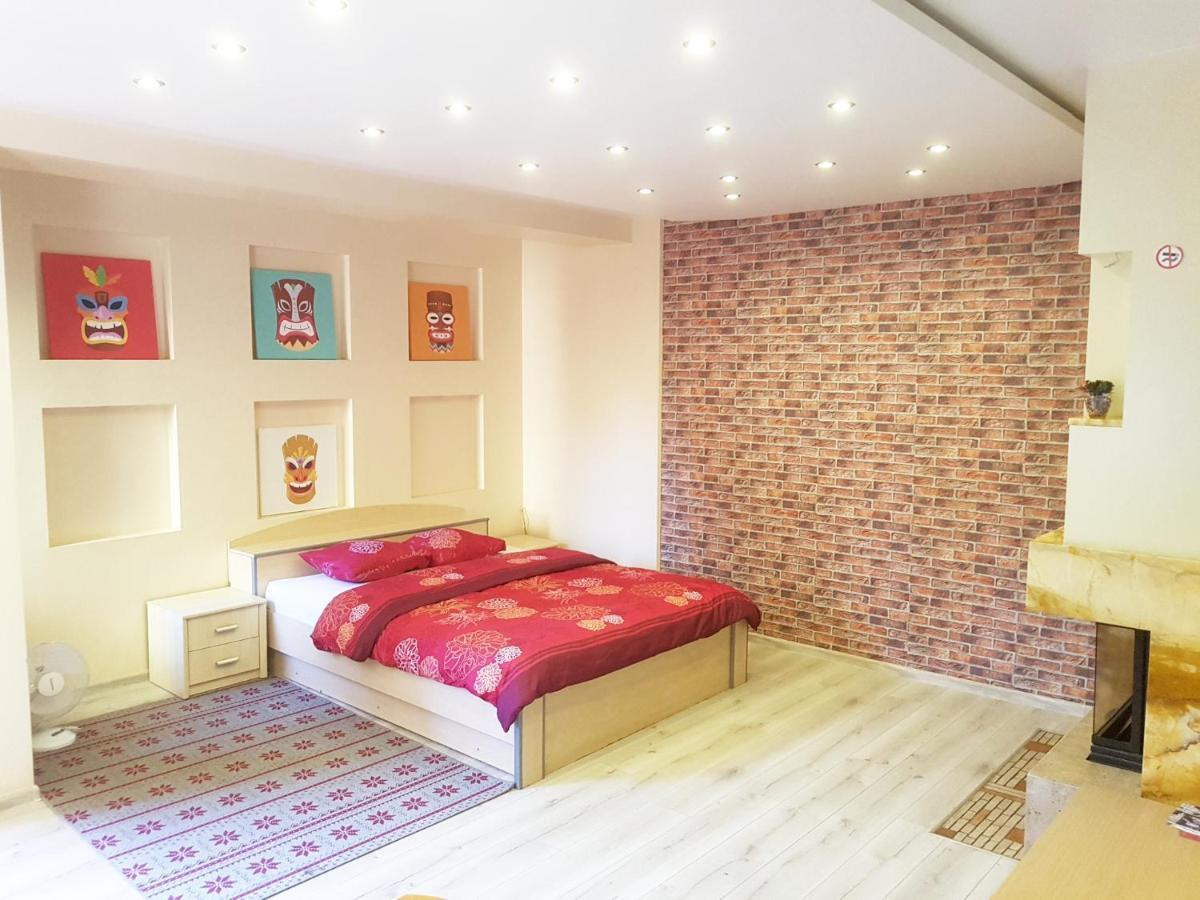 K-Town - Cozy Apartment Near The City Center Kaunas Eksteriør bilde